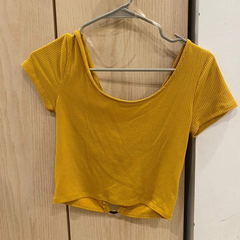 Aeropostale Mustard Yellow Ribbed Short Sleeve Top